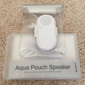Cell phone waterproof protective pouch with speaker
